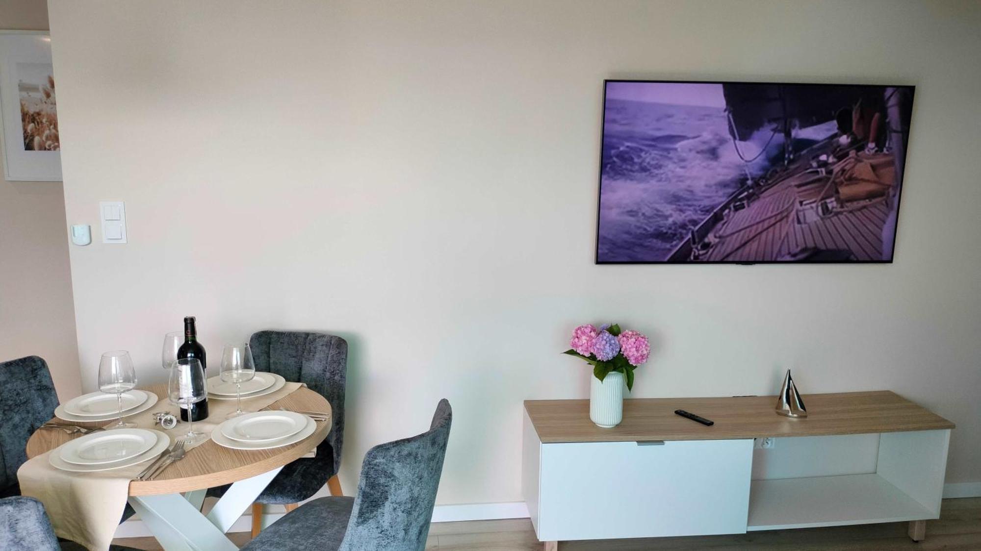 Cicha Przystan Apartamenty Whiteblue Sauna&Fitness&Parking Kolobrzeg Luaran gambar